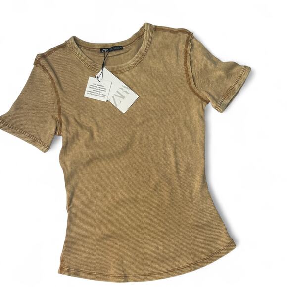 Zara Size Medium Tan Rib Knit Distressed Basic Fitted TShirt Top Cotton Stretch - Picture 6 of 10